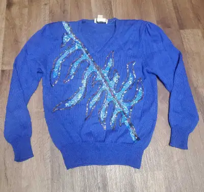 Vintage Sequin Sweater (size M) - Maurzia, View more