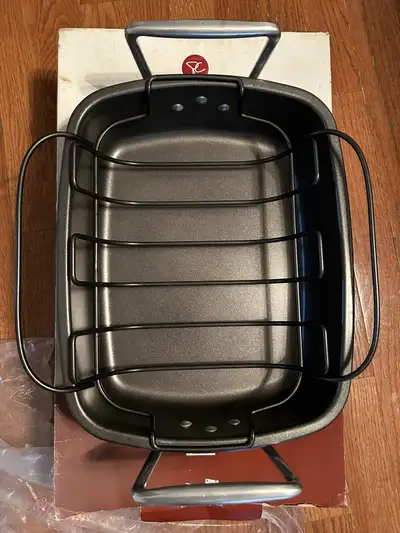 Heavy duty non-stick roasting pan, View more