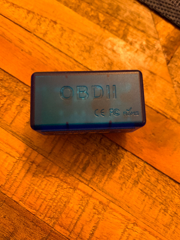 ELM 327 OBD Bluetooth Scanner dans Autres pièces et accessoires  à Ville de Montréal - Image 2