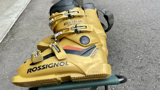 Rossignol Elite Pro 1 Gold Ski Boots Men’s 5 or Women’s 6 in Ski in Markham / York Region - Image 10