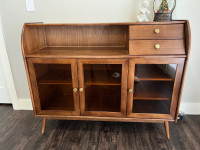 Brand new Sideboard
