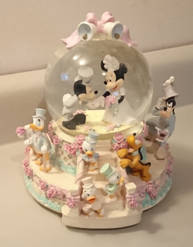 Disney Store Mickey & Minnie Snow Globe Music Box Wedding March in Arts & Collectibles in Oshawa / Durham Region