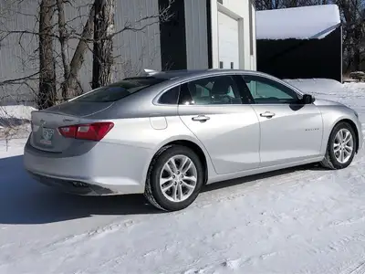 -Valid Safety -Heated front seats -Folding down back seats -Fuel efficient -1.5L Turbo engine -Rearv...