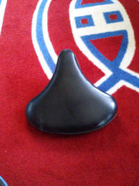 EXTRA WIDE BIKE SEAT FROM VINTAGE BIKE