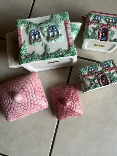 Avon country cottage teapot, creamer and sugar set, View more