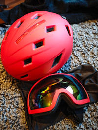 Adult Medium Ski Helmet 
