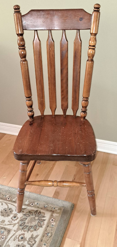 Ladderback chair in Chairs & Recliners in Ottawa