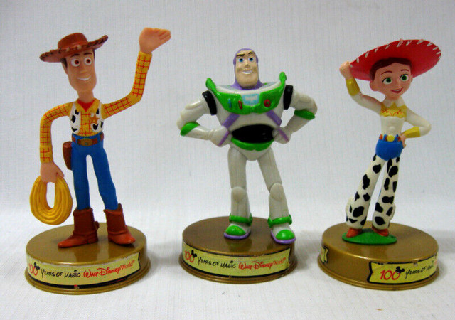 DISNEY/MacDONALD 100 Years Of Magic.Toy Story-Woody, Buzz Jessie dans Art et objets de collection  à Ouest de l’Île