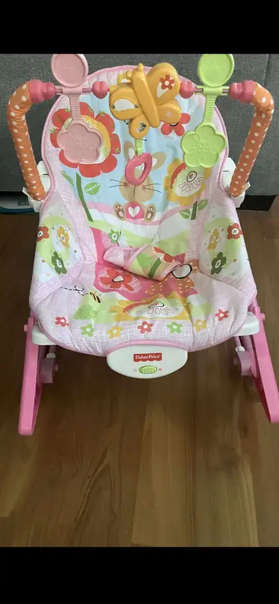 chaise /bercante pour bébé , View more