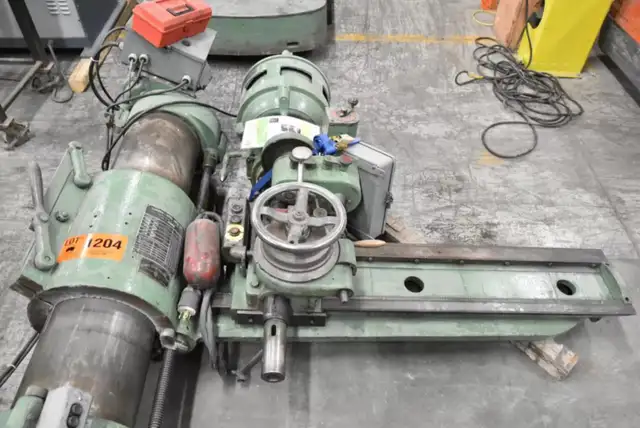 Perceuse radiale Canedy Otto radial arm drill in Other in Drummondville - Image 2