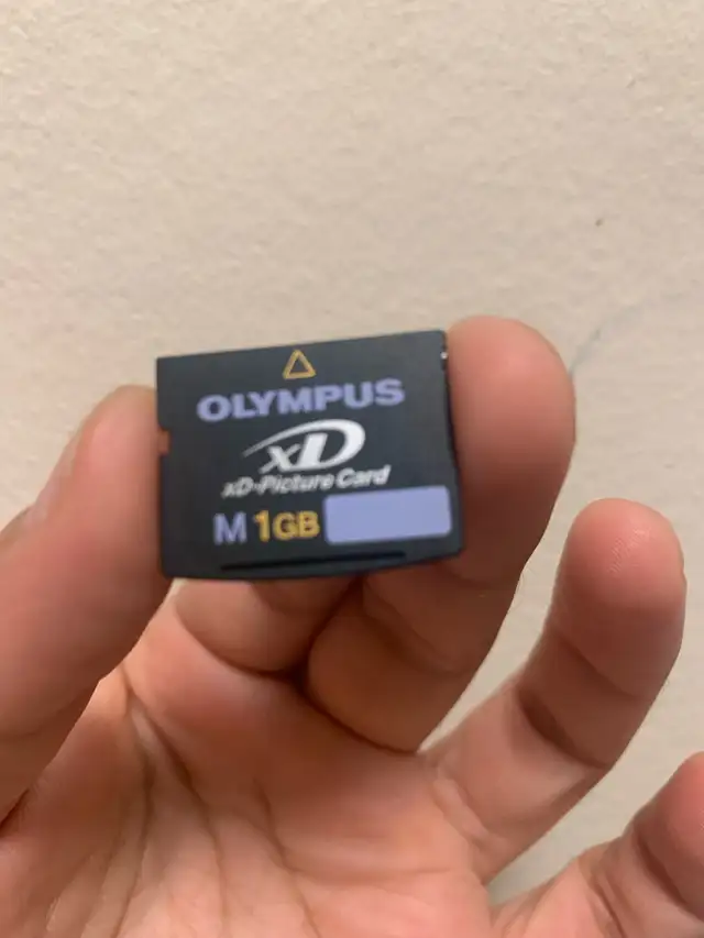 Olympus 1GB xD Picture Card in General Electronics in Burnaby/New Westminster - Image 2