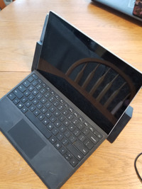 Surface Pro 4 accessories - dock, stylus, and more