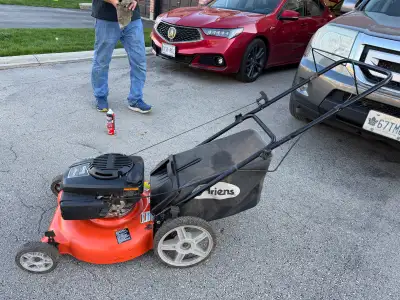 Kohler XT-6 Ariens Model 96136001101 Lawn Mower w/ bag, View more