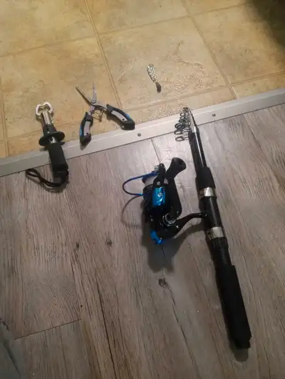 Fishing rod set. Comes with hooks, pliers and a few rubber baits with a couple weights. Bought only...