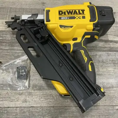 Dewalt 20v Max XR 30Degree Framing nailer Like new, View more