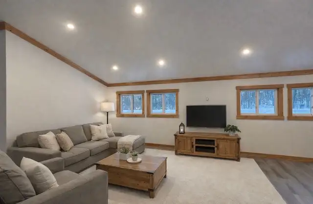 2 bedroom Musooka Loft apt available