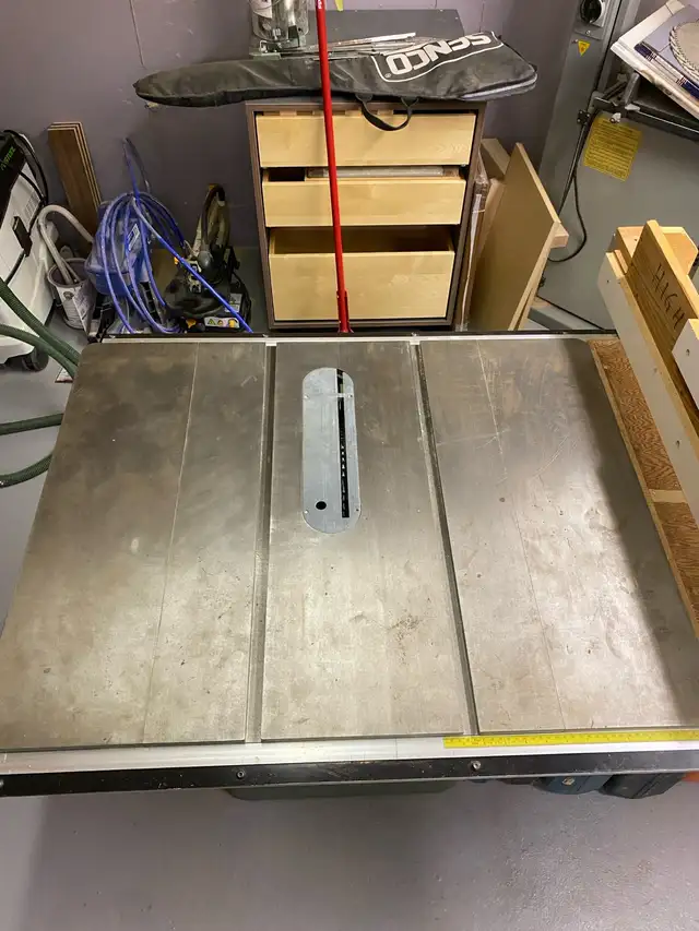 General table saw in Power Tools in Oakville / Halton Region - Image 4