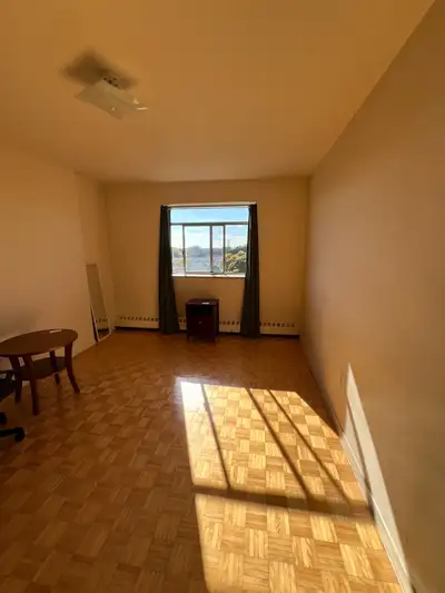2 bed 1 bath