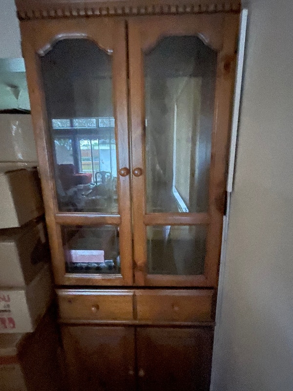 kitchen storage Hutches & Display Ottawa Kijiji