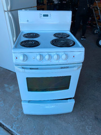 Apt size electric stove for sale