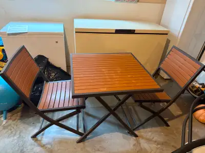 Foldable Small Table with Two Chairs. Condition: Good