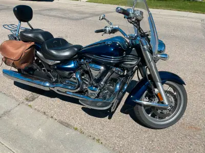 2007 Yamaha Roadliner in pristine condition. Always garaged. Never dropped. Comes with detachable wi...