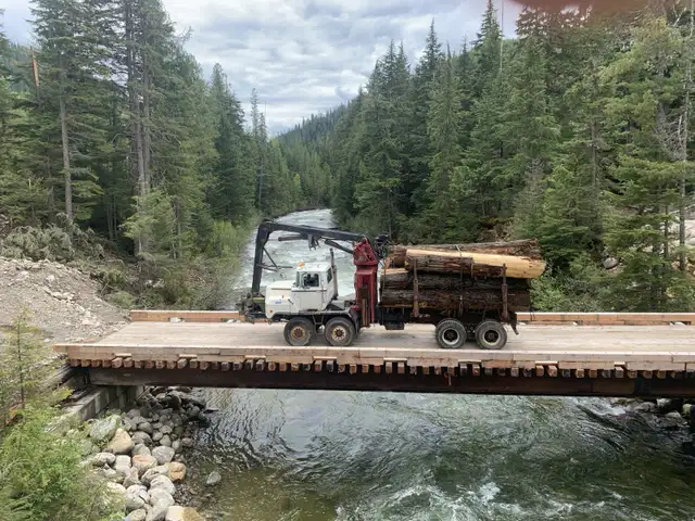 90’ bridge for sale in Other in Revelstoke - Image 4