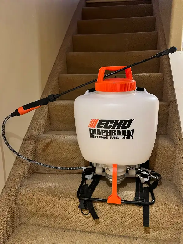 ECHO Diaphragm 15L Backpack Sprayer Model MS-401 in Other in Oakville / Halton Region - Image 2