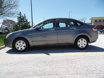 2010 Ford Focus for sale by owner