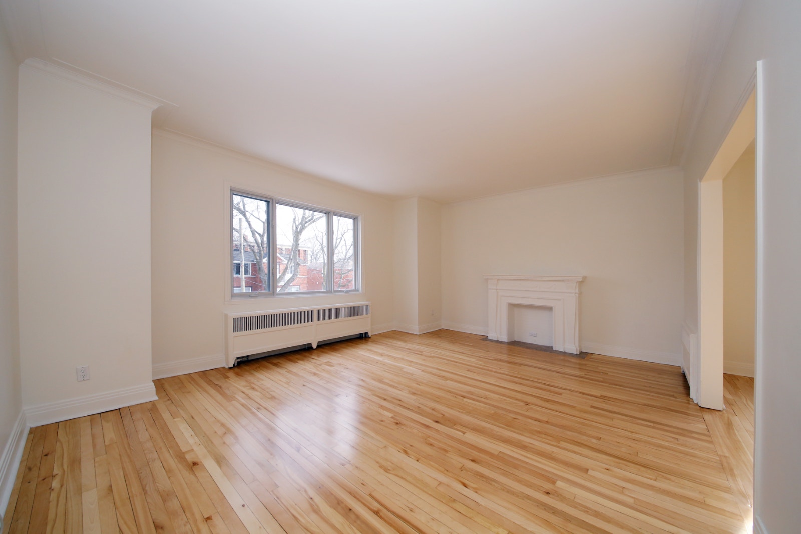 Haut duplex 6 ½ chauffé Metro Snowdon — photo 1