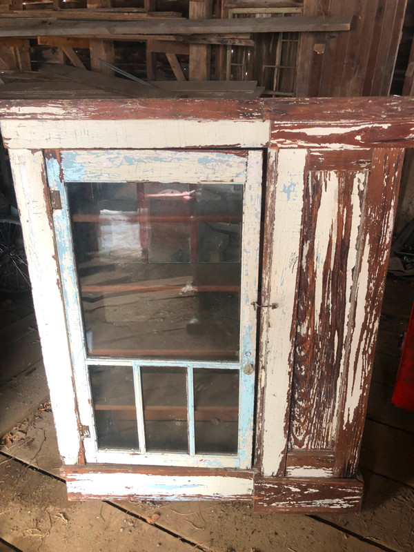 Antique Cabinet in Hutches & Display Cabinets in Napanee