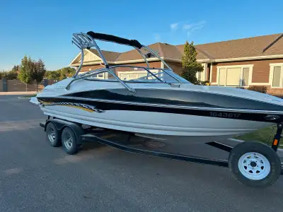 2008 Larson Senza 95th ANNIVERSARY 350 mercury mag with captain call exhaust, U shape rear seat, sna...