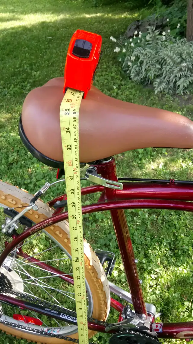 CCM BICYCLE FEATURING BEAUTIFUL COLOURS in Kids in Kitchener / Waterloo - Image 6