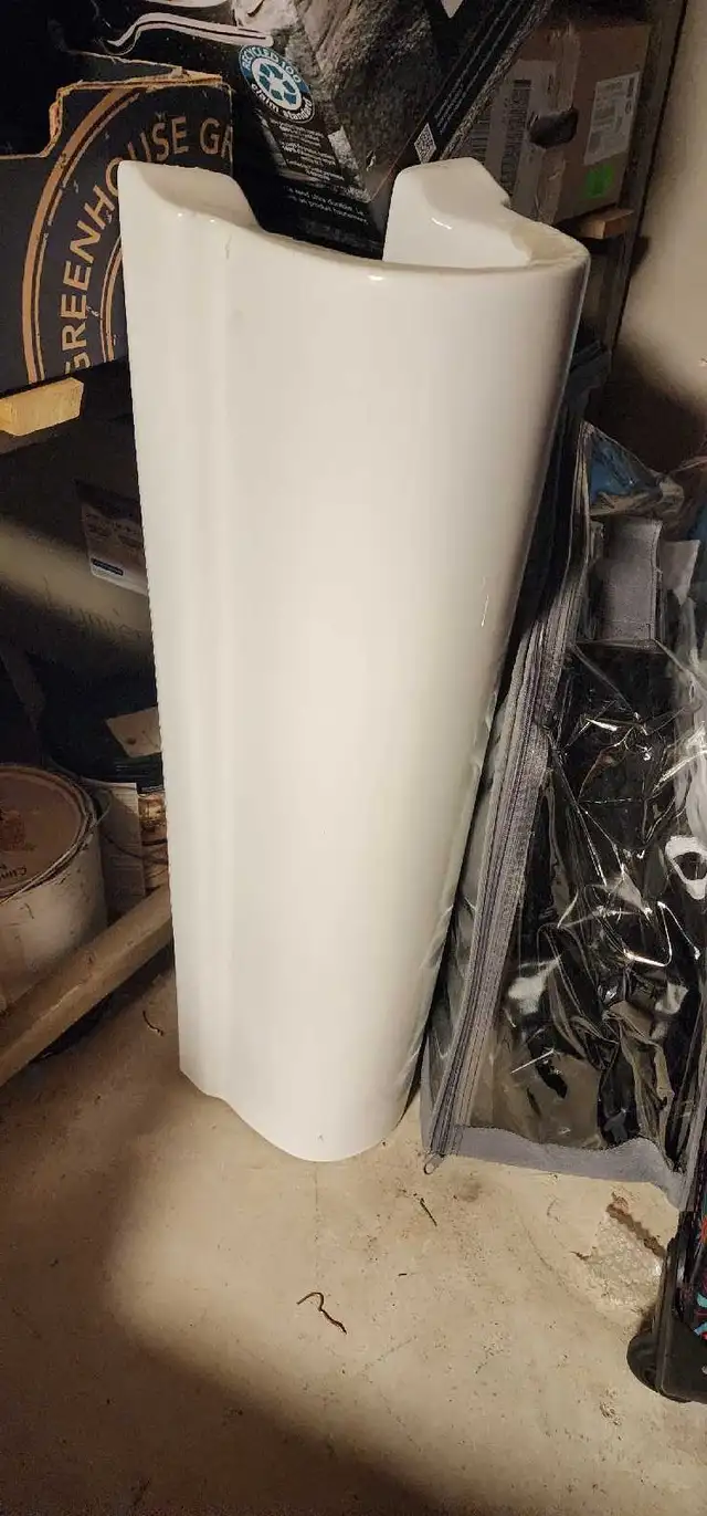 Bathroom Vanity in Plumbing, Sinks, Toilets & Showers in Gatineau - Image 3