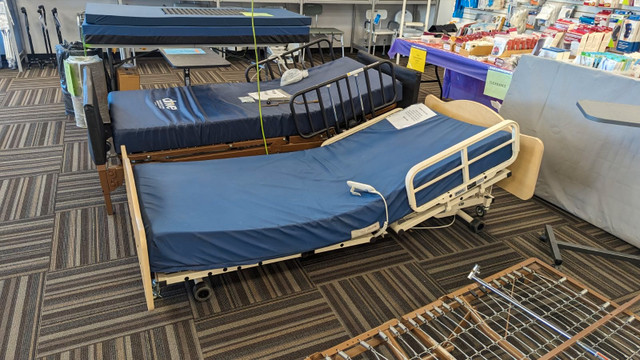 X-Large Twin Hospital Joerns w/ mattress. in Health & Special Needs in St. Albert - Image 2