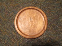 2 shallow wooden dishes (for crafting)