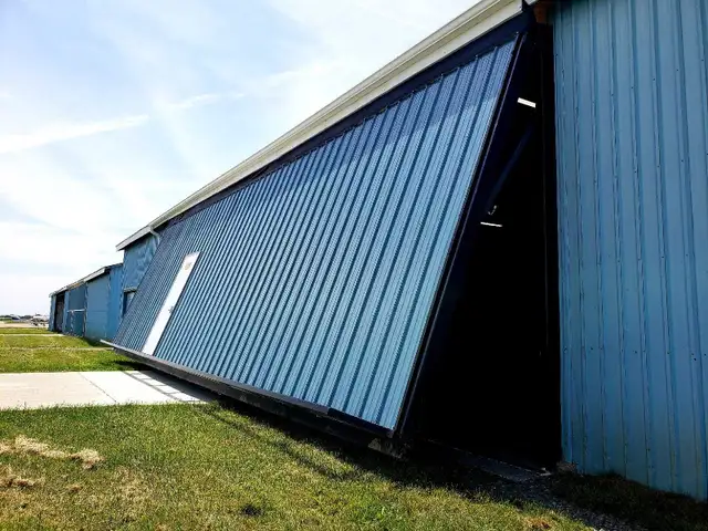 Hangar in Caledon Airport CNC3 for Sale in Other Business & Industrial in Oakville / Halton Region - Image 3