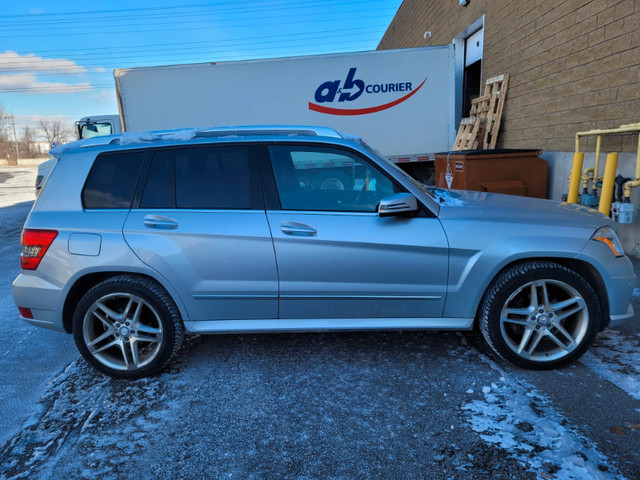 2012 Mercedes-Benz GLK 350 4MATIC SUV (4WD). LOW KM in Cars & Trucks in Mississauga / Peel Region - Image 2