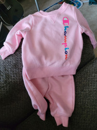 Cute CHAMPION  tracksuit for baby girl 