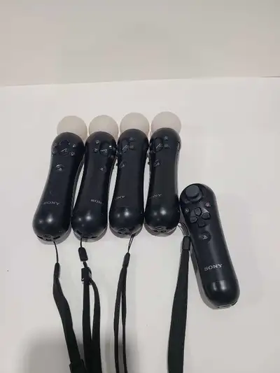 Playstation 3 motion controllers for 25 each no issues, View more