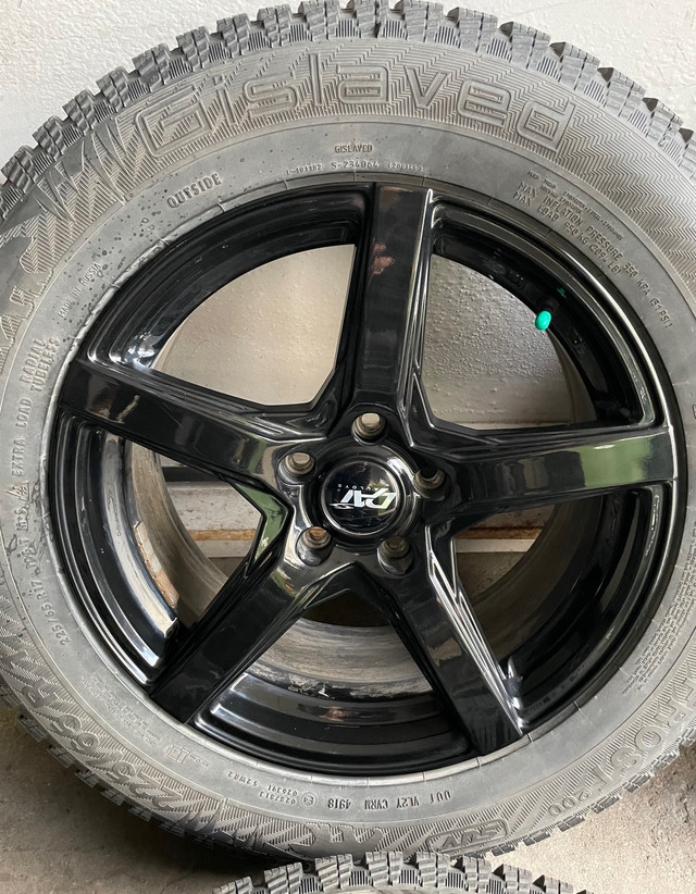 Mags DAI 17” 5x114.3 + pneus d’hiver Gislaved 225/65/17 dans Pneus et jantes  à Ville de Montréal - Image 2