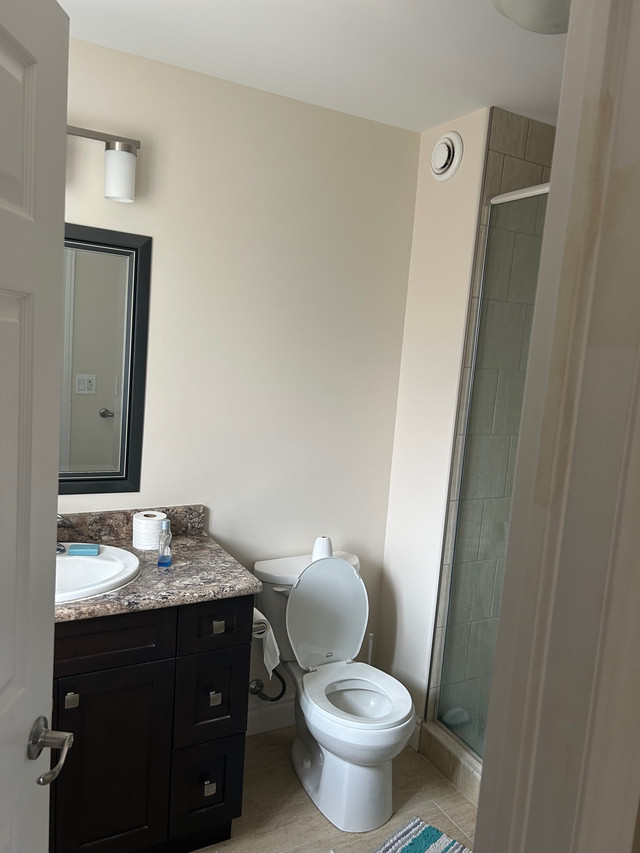Room for rent Room Rentals & Roommates Belleville Kijiji