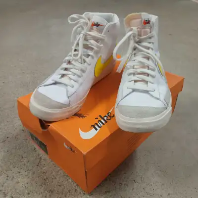 Nike Blazer Mid '77 Vntg Sneakers Running Shoes Mens Size 13, View more