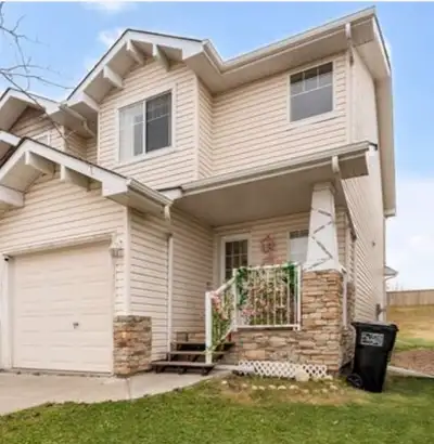 Spacious 4-Bed Home for Rent 2.5 Bath $1,800/mo + Shared utiliti