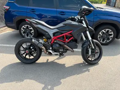 2013 hypermotard 821cc. ~13,800 kms. Great bike, lots of fun! Will sell safetied. Tires have ~800 km...
