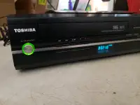 Toshiba d-vr7 vhs vcr dvd combo recorder