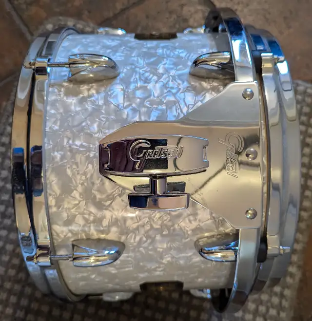 Gretsch USA custom 3pc Drum Kit - 2005 - w/ hardshell cases64866388773507122