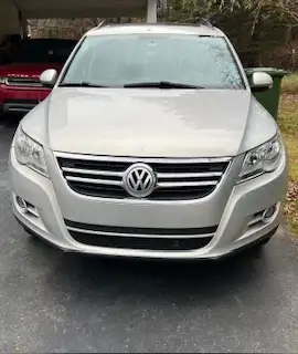 VW 2011 Tiguan As Is Where Is $3000 or best offer in Cars & Trucks in Dartmouth - Image 2