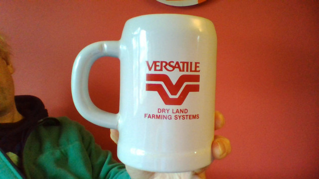 retro VERSATILE Dry Land Farming Systems BEER MUG in Arts & Collectibles in Winnipeg - Image 2