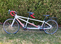 VÉLO TANDEM DE ROUTE CANONDALE